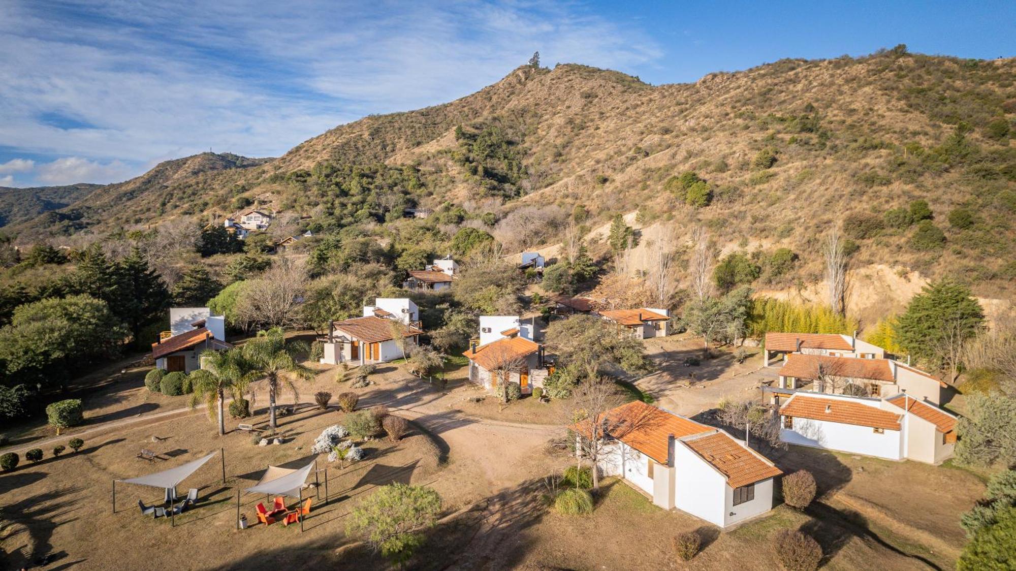 Loma Azul Lodge
